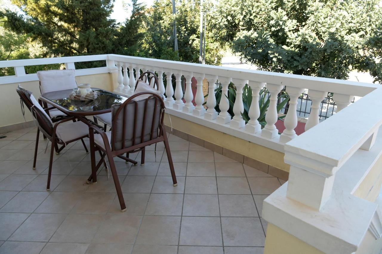 Loutraki View Villa Exterior foto
